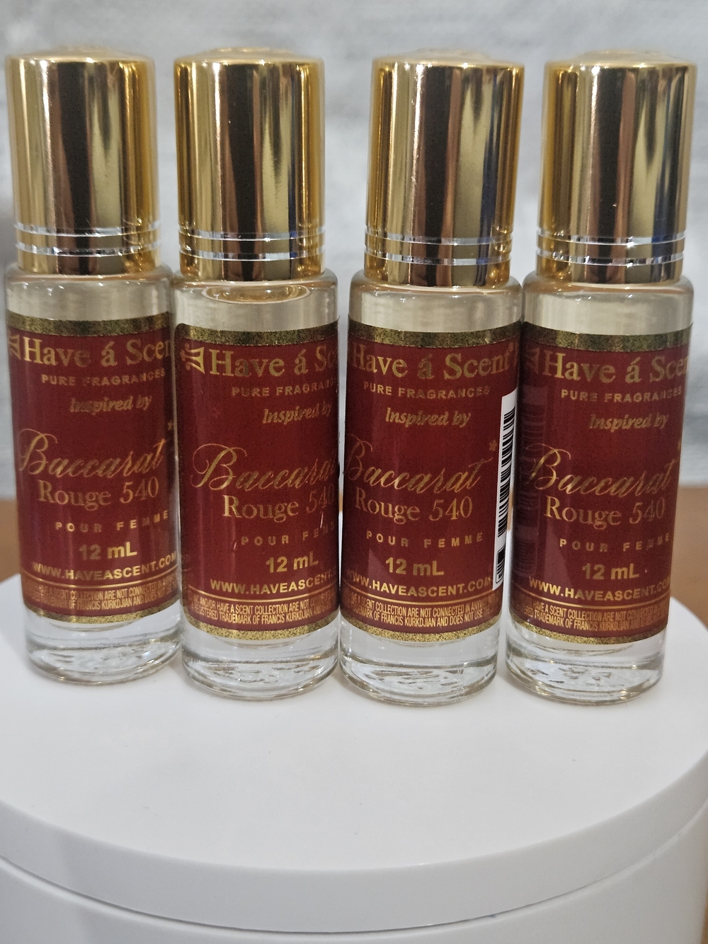 Baccarat Rouge 540 Inspired Roll-On Perfume Oil — Red & Gold